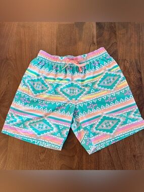 Chubbies Aztec Swim Trunks Mens Small 7 Inch Inseam Lined Swim Shorts